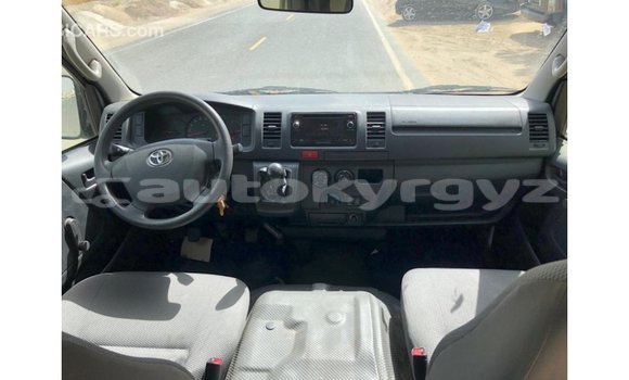 Buy Import Toyota Hiace White Car in Import - Dubai in Batken Buy Import Toyota Hiace White Car in Import - Dubai in Batken