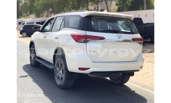 Buy Import Toyota Fortuner White Car in Import - Dubai in Batken Buy Import Toyota Fortuner White Car in Import - Dubai in Batken