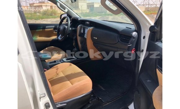 Buy Import Toyota Fortuner White Car in Import - Dubai in Batken Buy Import Toyota Fortuner White Car in Import - Dubai in Batken