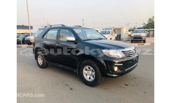 Buy Import Toyota Fortuner Black Car in Import - Dubai in Batken Buy Import Toyota Fortuner Black Car in Import - Dubai in Batken