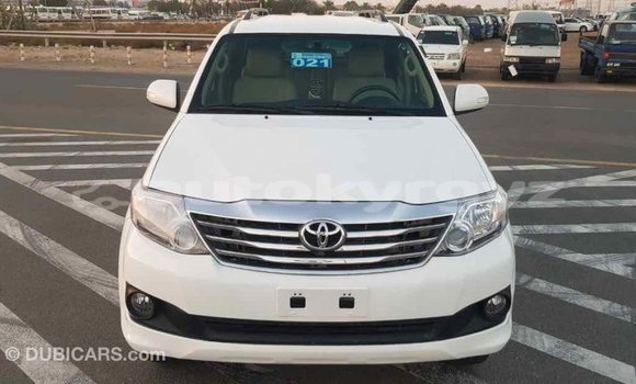 Buy Import Toyota Fortuner White Car in Import - Dubai in Batken Buy Import Toyota Fortuner White Car in Import - Dubai in Batken