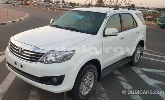 Buy Import Toyota Fortuner White Car in Import - Dubai in Batken Buy Import Toyota Fortuner White Car in Import - Dubai in Batken
