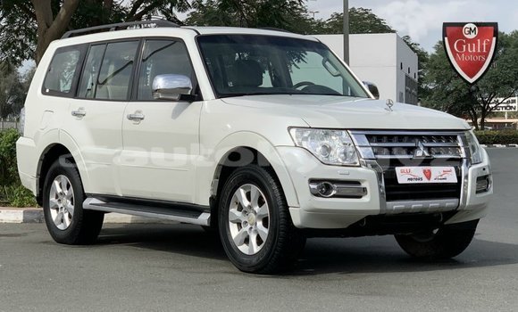 Buy Import Mitsubishi Pajero White Car in Import - Dubai in Batken Buy Import Mitsubishi Pajero White Car in Import - Dubai in Batken