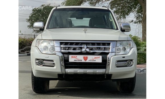 Buy Import Mitsubishi Pajero White Car in Import - Dubai in Batken Buy Import Mitsubishi Pajero White Car in Import - Dubai in Batken