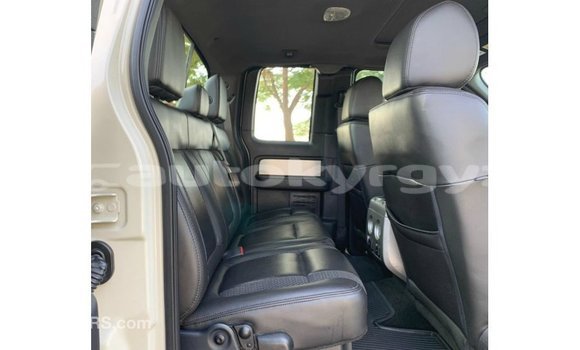 Buy Import Ford AEV AMBULANCE Beige Truck in Import - Dubai in Batken Buy Import Ford AEV AMBULANCE Beige Truck in Import - Dubai in Batken