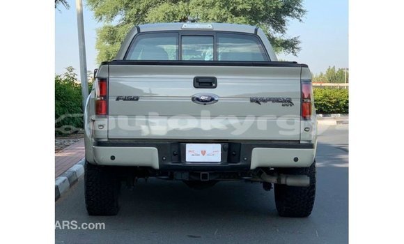 Buy Import Ford AEV AMBULANCE Beige Truck in Import - Dubai in Batken Buy Import Ford AEV AMBULANCE Beige Truck in Import - Dubai in Batken