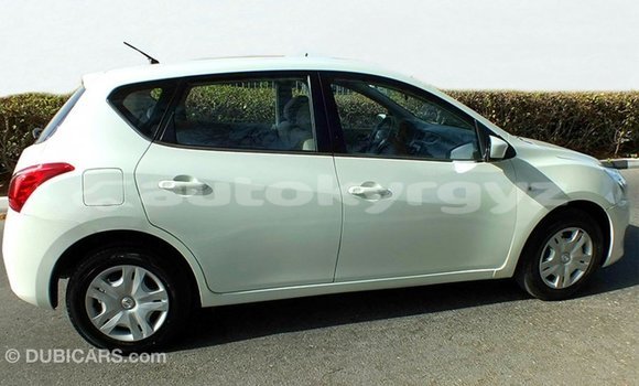 Buy Import Nissan Tiida White Car in Import - Dubai in Batken Buy Import Nissan Tiida White Car in Import - Dubai in Batken