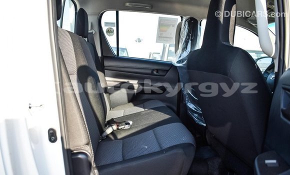 Buy Import Toyota Hilux White Car in Import - Dubai in Batken Buy Import Toyota Hilux White Car in Import - Dubai in Batken