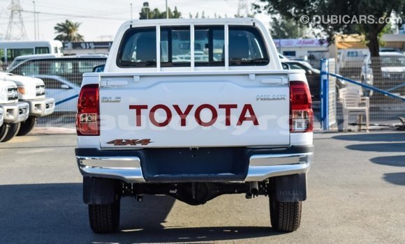 Buy Import Toyota Hilux White Car in Import - Dubai in Batken Buy Import Toyota Hilux White Car in Import - Dubai in Batken