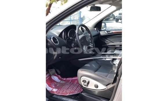 Buy Import Mercedes-Benz 190 Other Car in Import - Dubai in Batken Buy Import Mercedes-Benz 190 Other Car in Import - Dubai in Batken