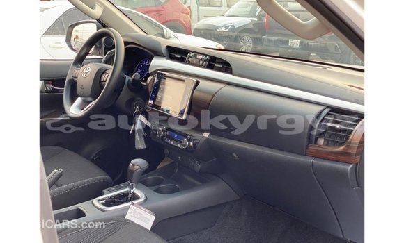 Buy Import Toyota Hilux White Car in Import - Dubai in Batken Buy Import Toyota Hilux White Car in Import - Dubai in Batken