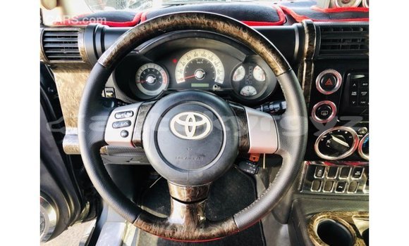 Buy Import Toyota FJ Cruiser Black Car in Import - Dubai in Batken Buy Import Toyota FJ Cruiser Black Car in Import - Dubai in Batken