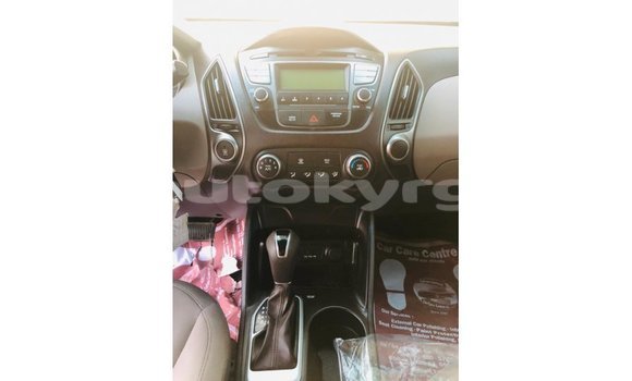 Buy Import Hyundai Tucson Blue Car in Import - Dubai in Batken Buy Import Hyundai Tucson Blue Car in Import - Dubai in Batken