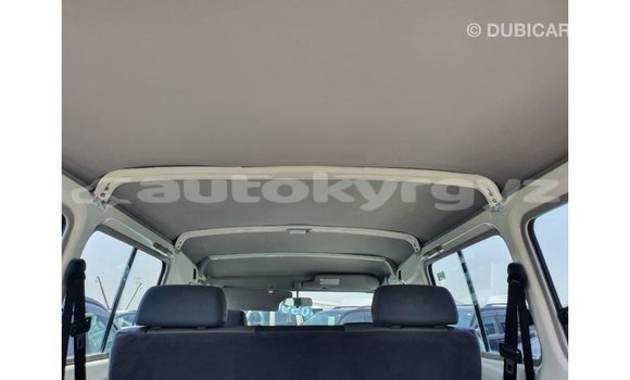 Buy Import Toyota Land Cruiser White Car in Import - Dubai in Batken Buy Import Toyota Land Cruiser White Car in Import - Dubai in Batken