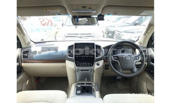 Buy Import Toyota Land Cruiser Red Car in Import - Dubai in Batken Buy Import Toyota Land Cruiser Red Car in Import - Dubai in Batken