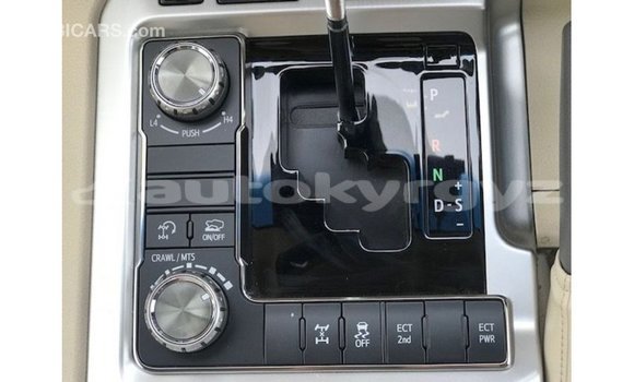 Buy Import Toyota Land Cruiser Red Car in Import - Dubai in Batken Buy Import Toyota Land Cruiser Red Car in Import - Dubai in Batken