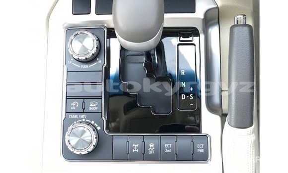 Buy Import Toyota Land Cruiser White Car in Import - Dubai in Batken Buy Import Toyota Land Cruiser White Car in Import - Dubai in Batken