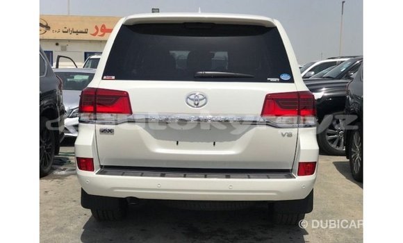 Buy Import Toyota Land Cruiser White Car in Import - Dubai in Batken Buy Import Toyota Land Cruiser White Car in Import - Dubai in Batken