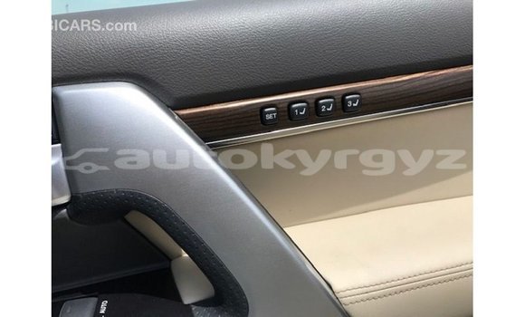 Buy Import Toyota Land Cruiser White Car in Import - Dubai in Batken Buy Import Toyota Land Cruiser White Car in Import - Dubai in Batken