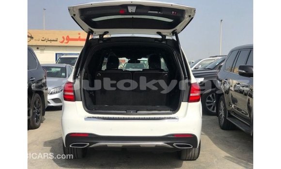 Buy Import Mercedes-Benz 190 White Car in Import - Dubai in Batken Buy Import Mercedes-Benz 190 White Car in Import - Dubai in Batken