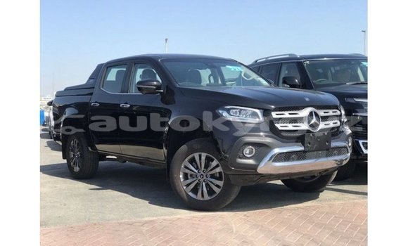 Buy Import Mercedes-Benz 250 Black Car in Import - Dubai in Batken