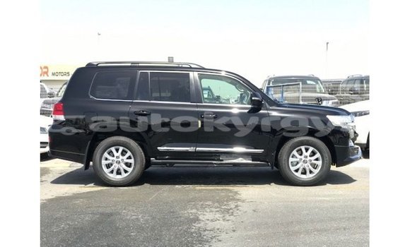 Buy Import Toyota Land Cruiser Black Car in Import - Dubai in Batken Buy Import Toyota Land Cruiser Black Car in Import - Dubai in Batken