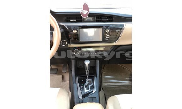 Buy Import Toyota Corolla White Car in Import - Dubai in Batken Buy Import Toyota Corolla White Car in Import - Dubai in Batken