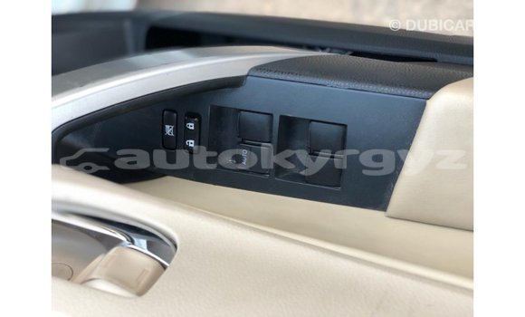 Buy Import Toyota Corolla White Car in Import - Dubai in Batken Buy Import Toyota Corolla White Car in Import - Dubai in Batken