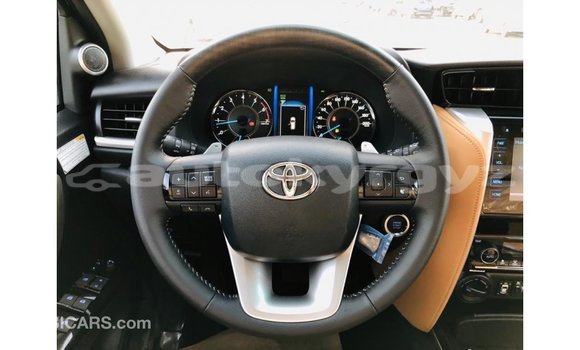 Buy Import Toyota Fortuner Black Car in Import - Dubai in Batken Buy Import Toyota Fortuner Black Car in Import - Dubai in Batken