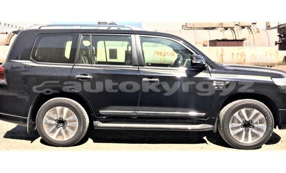 Buy Import Toyota Land Cruiser Black Car in Import - Dubai in Batken Buy Import Toyota Land Cruiser Black Car in Import - Dubai in Batken