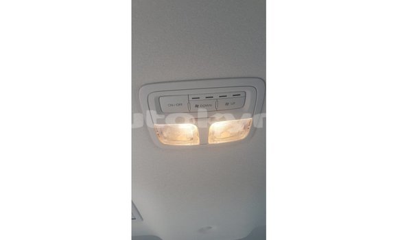 Buy Import Mitsubishi L200 White Car in Import - Dubai in Batken Buy Import Mitsubishi L200 White Car in Import - Dubai in Batken