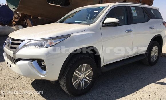 Buy Import Toyota Fortuner White Car in Import - Dubai in Batken Buy Import Toyota Fortuner White Car in Import - Dubai in Batken