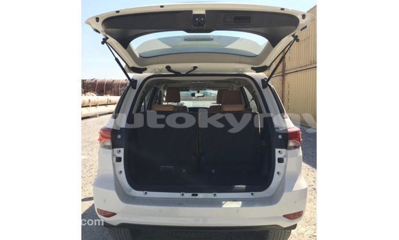 Buy Import Toyota Fortuner White Car in Import - Dubai in Batken Buy Import Toyota Fortuner White Car in Import - Dubai in Batken