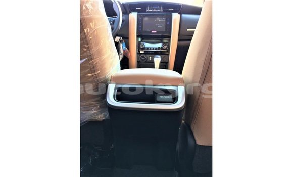 Buy Import Toyota Fortuner White Car in Import - Dubai in Batken Buy Import Toyota Fortuner White Car in Import - Dubai in Batken