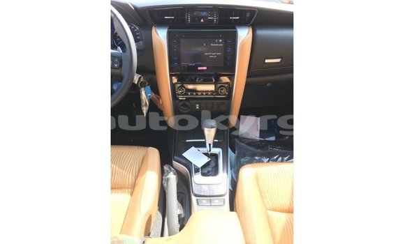 Buy Import Toyota Fortuner White Car in Import - Dubai in Batken Buy Import Toyota Fortuner White Car in Import - Dubai in Batken