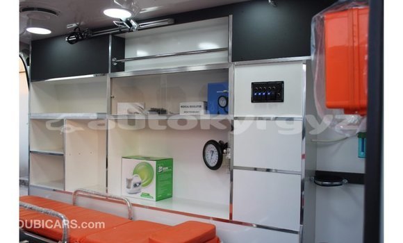 Buy Import Toyota Hiace White Car in Import - Dubai in Batken Buy Import Toyota Hiace White Car in Import - Dubai in Batken