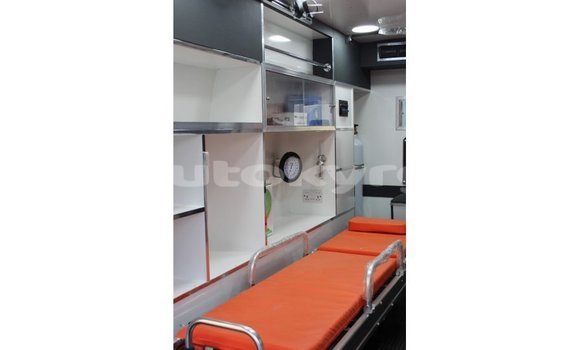 Buy Import Toyota Hiace White Car in Import - Dubai in Batken Buy Import Toyota Hiace White Car in Import - Dubai in Batken