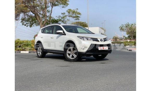 Buy Import Toyota 4Runner White Car in Import - Dubai in Batken Buy Import Toyota 4Runner White Car in Import - Dubai in Batken