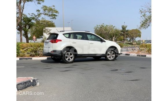 Buy Import Toyota 4Runner White Car in Import - Dubai in Batken Buy Import Toyota 4Runner White Car in Import - Dubai in Batken