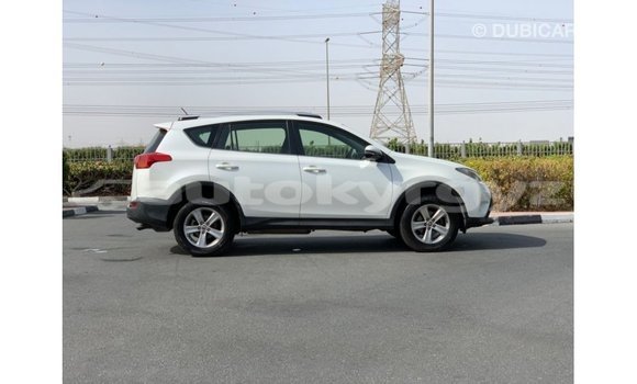 Buy Import Toyota 4Runner White Car in Import - Dubai in Batken Buy Import Toyota 4Runner White Car in Import - Dubai in Batken