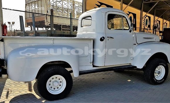 Buy Import Ford AEV AMBULANCE White Truck in Import - Dubai in Batken Buy Import Ford AEV AMBULANCE White Truck in Import - Dubai in Batken