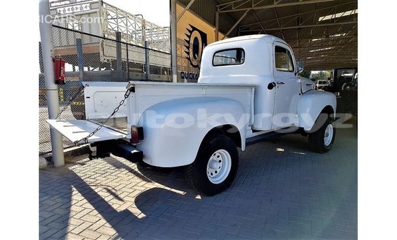 Buy Import Ford AEV AMBULANCE White Truck in Import - Dubai in Batken Buy Import Ford AEV AMBULANCE White Truck in Import - Dubai in Batken