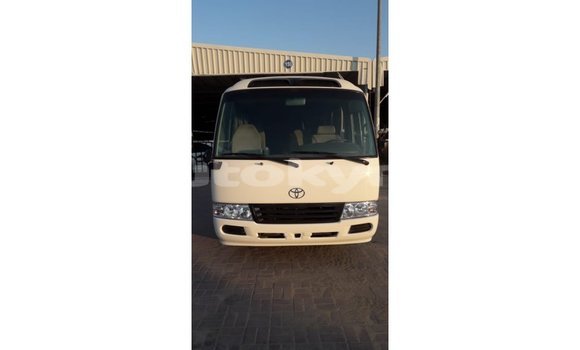 Buy Import Toyota Coaster White Car in Import - Dubai in Batken