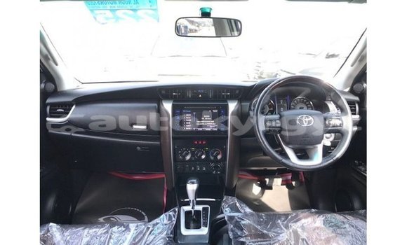 Buy Import Toyota Fortuner White Car in Import - Dubai in Batken Buy Import Toyota Fortuner White Car in Import - Dubai in Batken