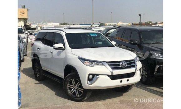 Buy Import Toyota Fortuner White Car in Import - Dubai in Batken Buy Import Toyota Fortuner White Car in Import - Dubai in Batken