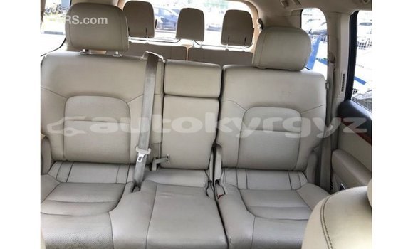 Buy Import Toyota Land Cruiser Red Car in Import - Dubai in Batken Buy Import Toyota Land Cruiser Red Car in Import - Dubai in Batken
