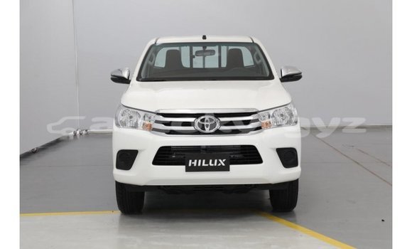 Buy Import Toyota Hilux White Car in Import - Dubai in Batken