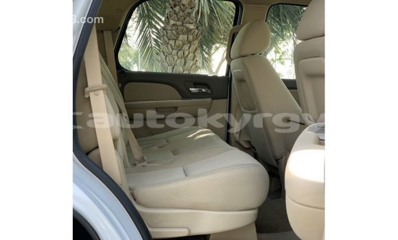 Buy Import Chevrolet Tahoe White Car in Import - Dubai in Batken Buy Import Chevrolet Tahoe White Car in Import - Dubai in Batken
