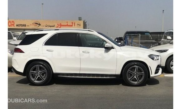 Buy Import Mercedes-Benz GLE White Car in Import - Dubai in Batken Buy Import Mercedes-Benz GLE White Car in Import - Dubai in Batken