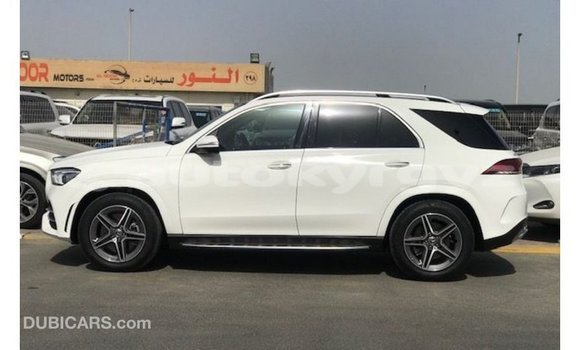 Buy Import Mercedes-Benz GLE White Car in Import - Dubai in Batken Buy Import Mercedes-Benz GLE White Car in Import - Dubai in Batken